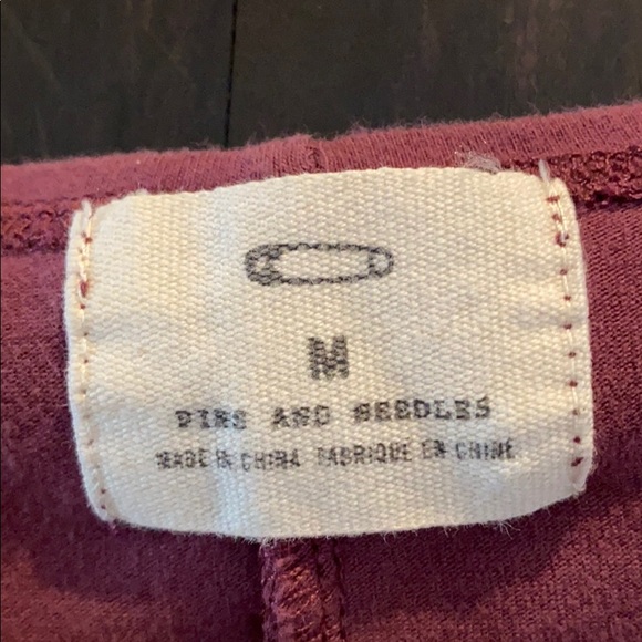 Anthropologie Pins & Needles top size medium (Runs SMALL) - Picture 2 of 7